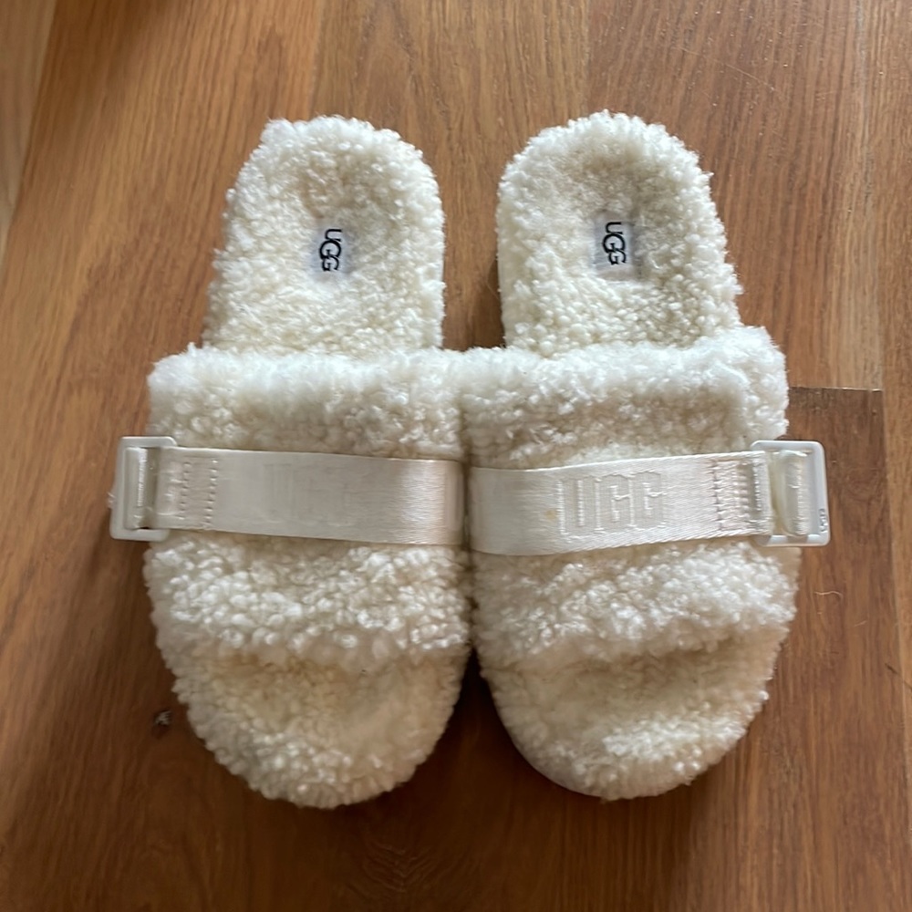 Ugg slippers